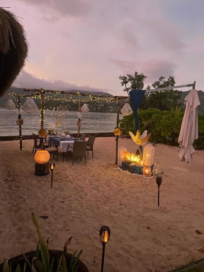 Pineapple Beach Villas Baie Lazare  Екстериор снимка