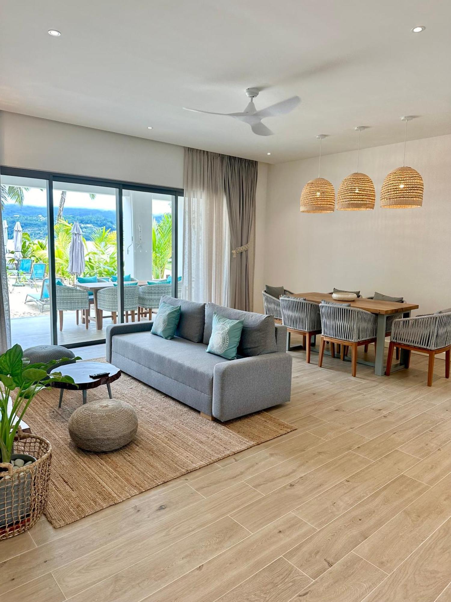 Pineapple Beach Villas Baie Lazare  Екстериор снимка